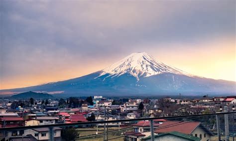 BBC reports on Japans chikan problem which now includes videos